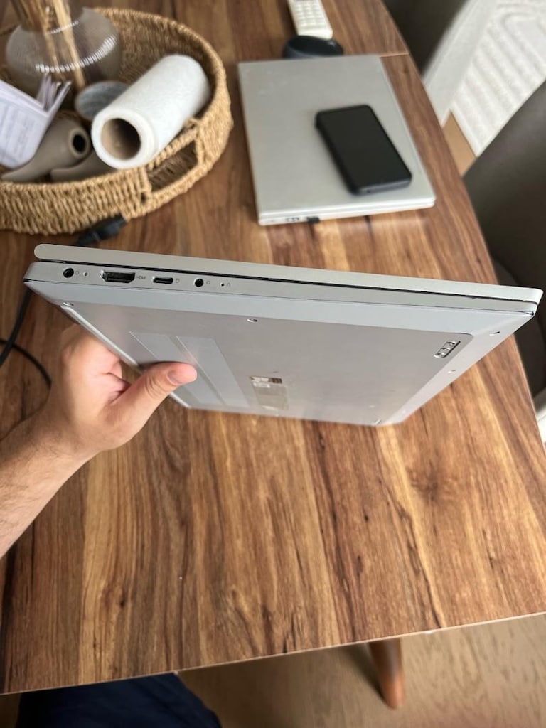 Lenova Idepad Flex 5 Laptop - 6