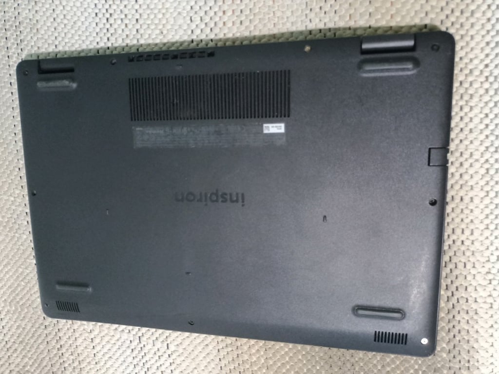 DELL Laptop - 3