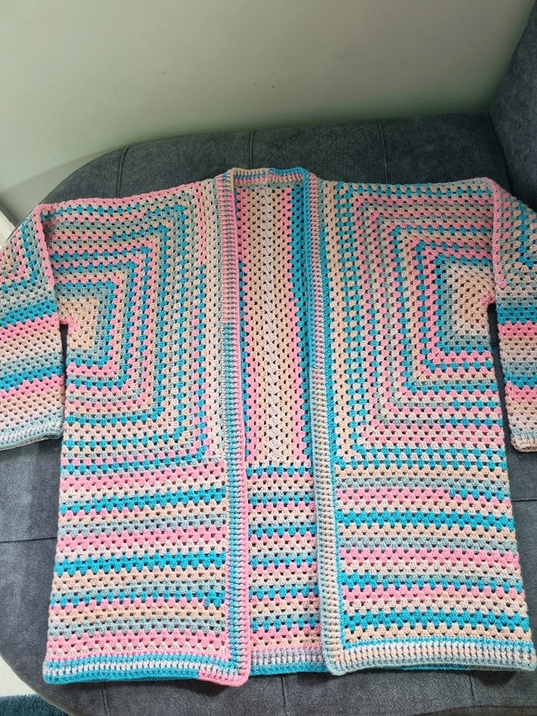 Batik Pamuklu El Örgüsü Hırka - 11