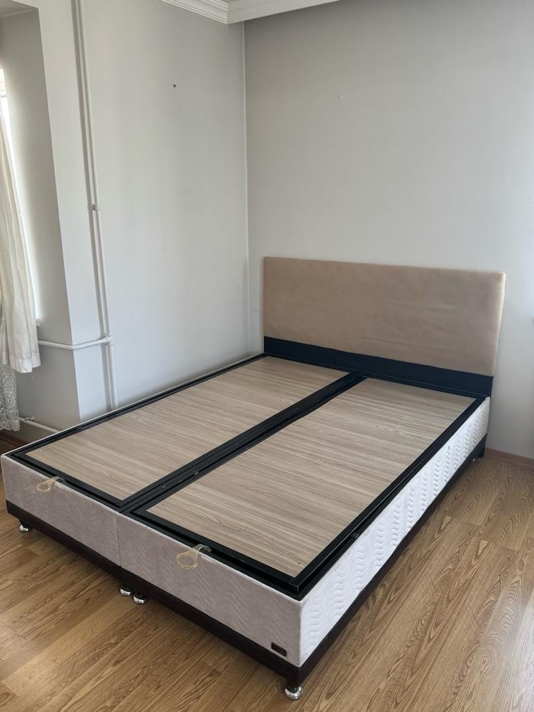 Çift Kişilik Baza + Yatak (160x200) – Temiz ve Kullanışlı - 3