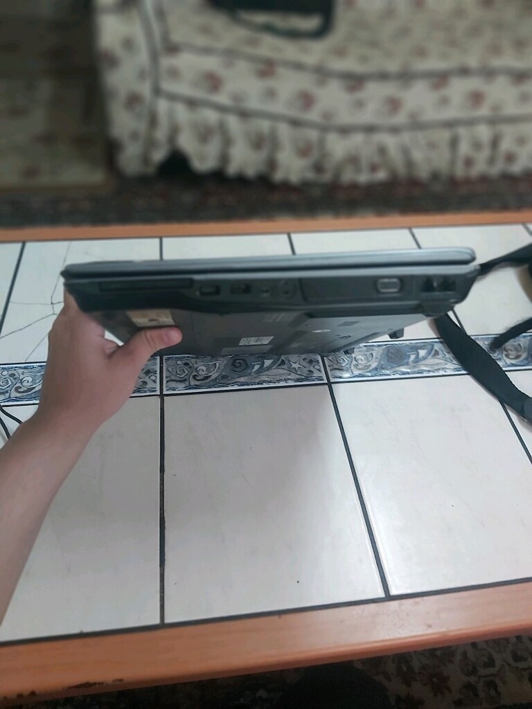 ASUS LEKTOP - 5