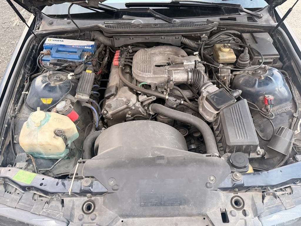 BMW 318 is 1994 model - 6