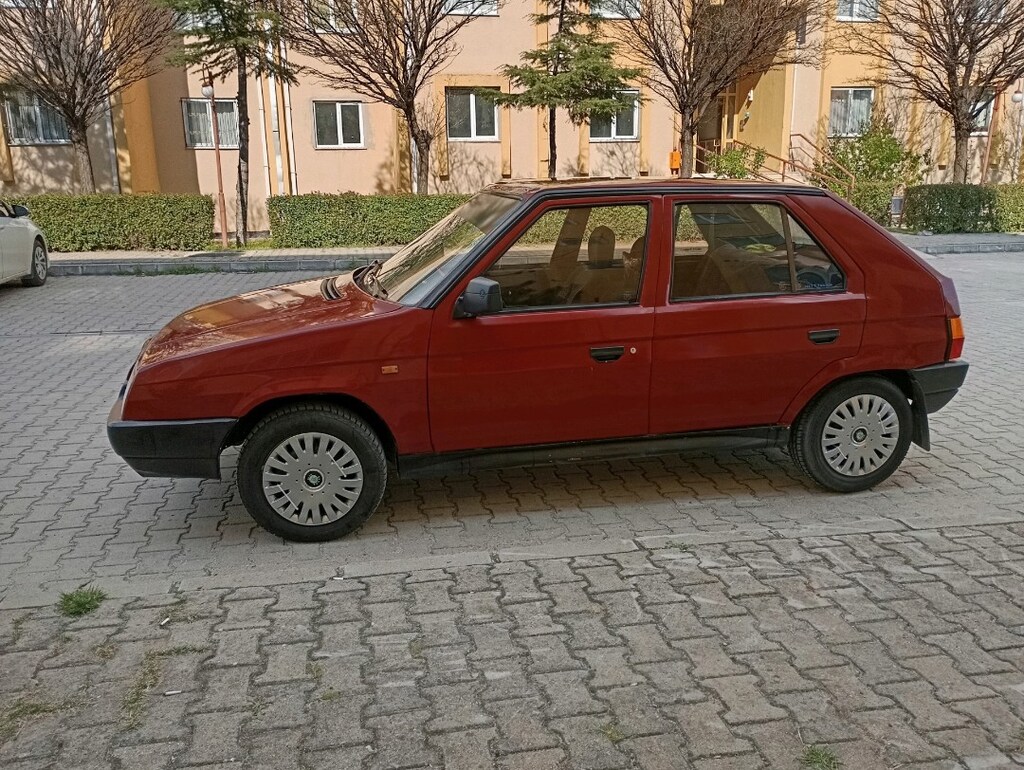 skoda favorit - 3