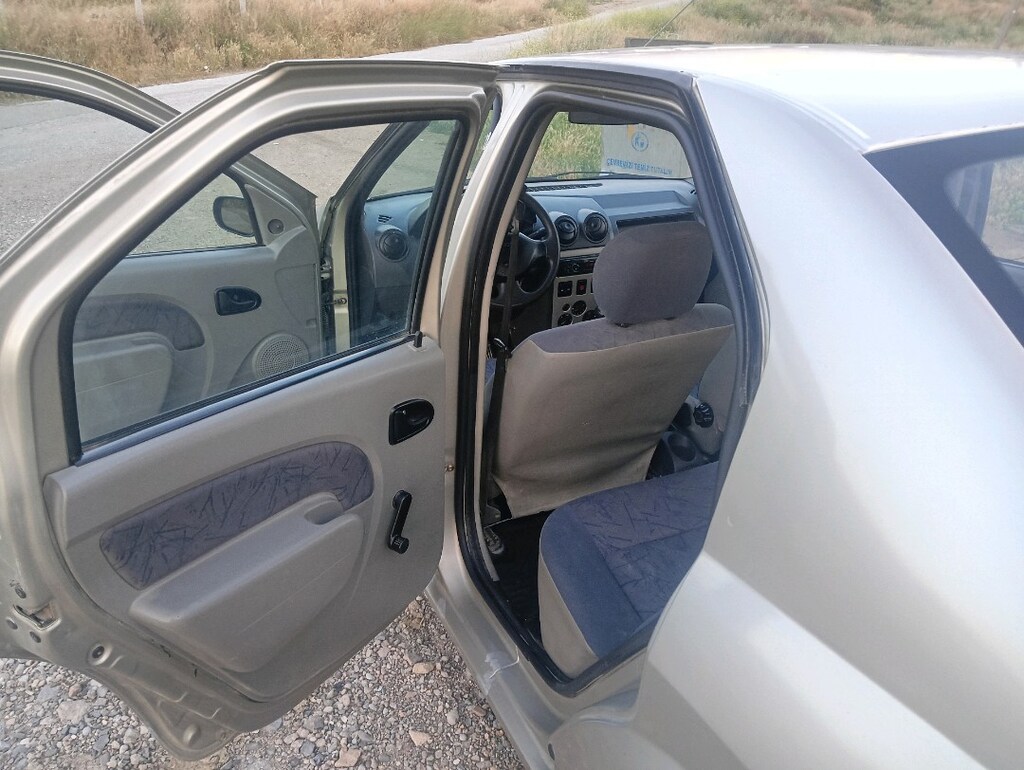 dacıa Logan 1.4 LPG benzin km 235 binde çok acil satılık takas olur - 9