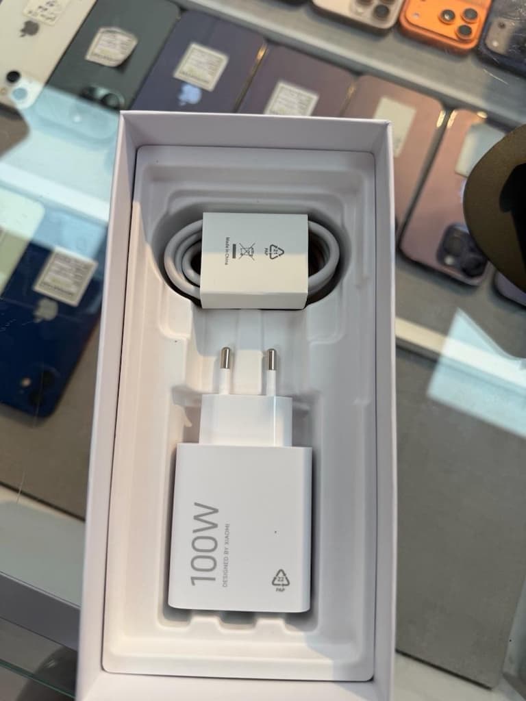 XIAOMI 17T PRO - NOKTA HATASIZ 12+12 RAM512GB 15 GÜNLÜK CİHAZ - 6