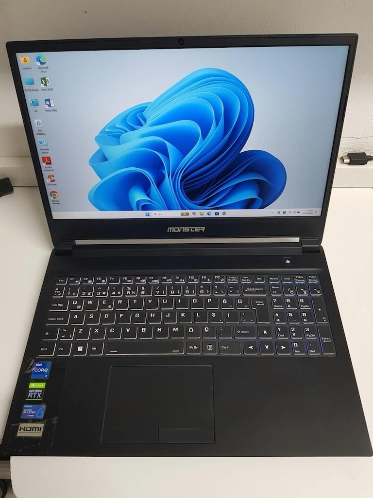 monster laptop - 6