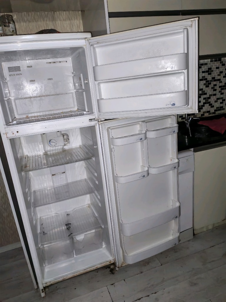 BUZDOLABI AKTİF OLARAK KULLANILAN DOLAP YER BUCA - 2