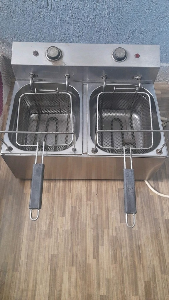Çift Gözlü Sanayi Tipi Elektrikli Fritöz - Paslanmaz çelik - 2