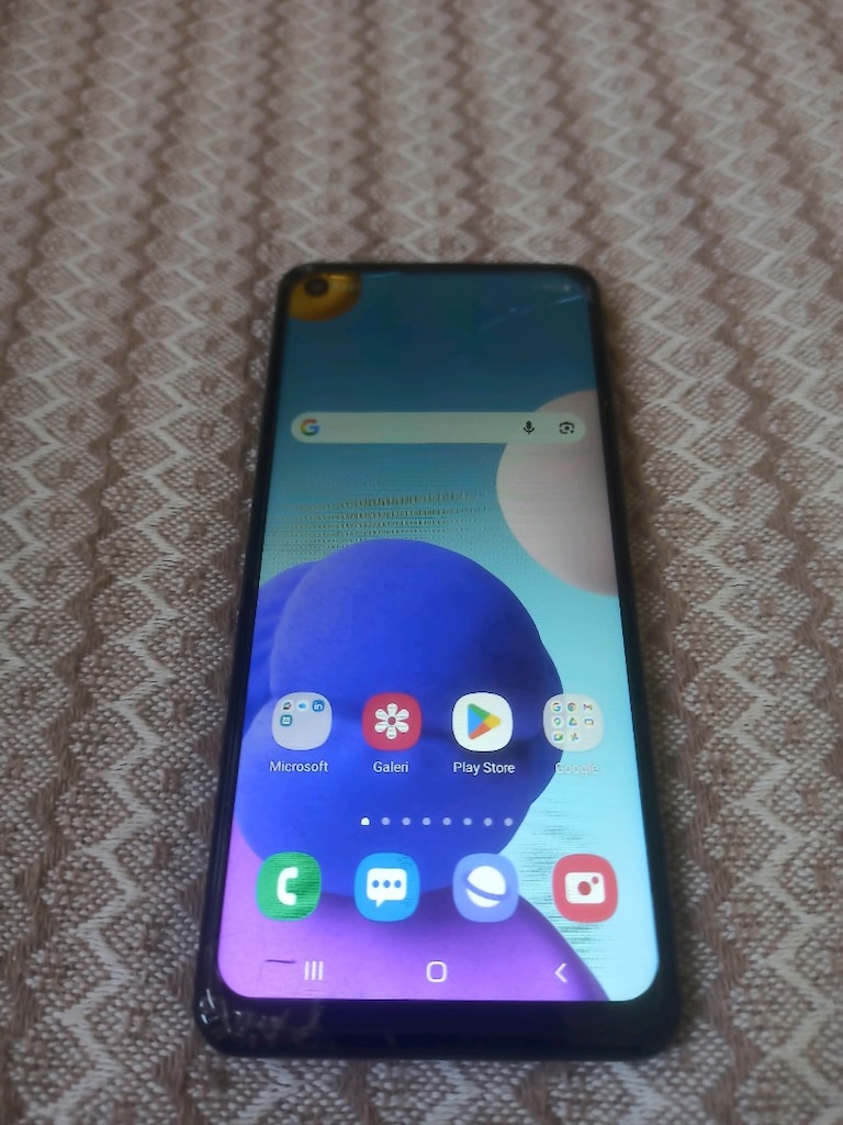 Türkiye Samsung a21 S..6 rem 64 hafıza detayları altta açıklamada - 3