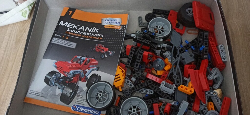 mekanik lego - 2