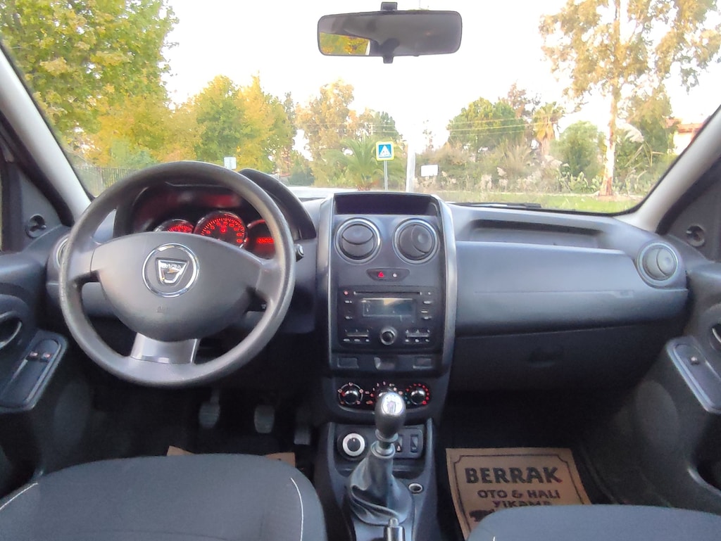 Dacia Duster Ambiance 4x4 2017 model - 10
