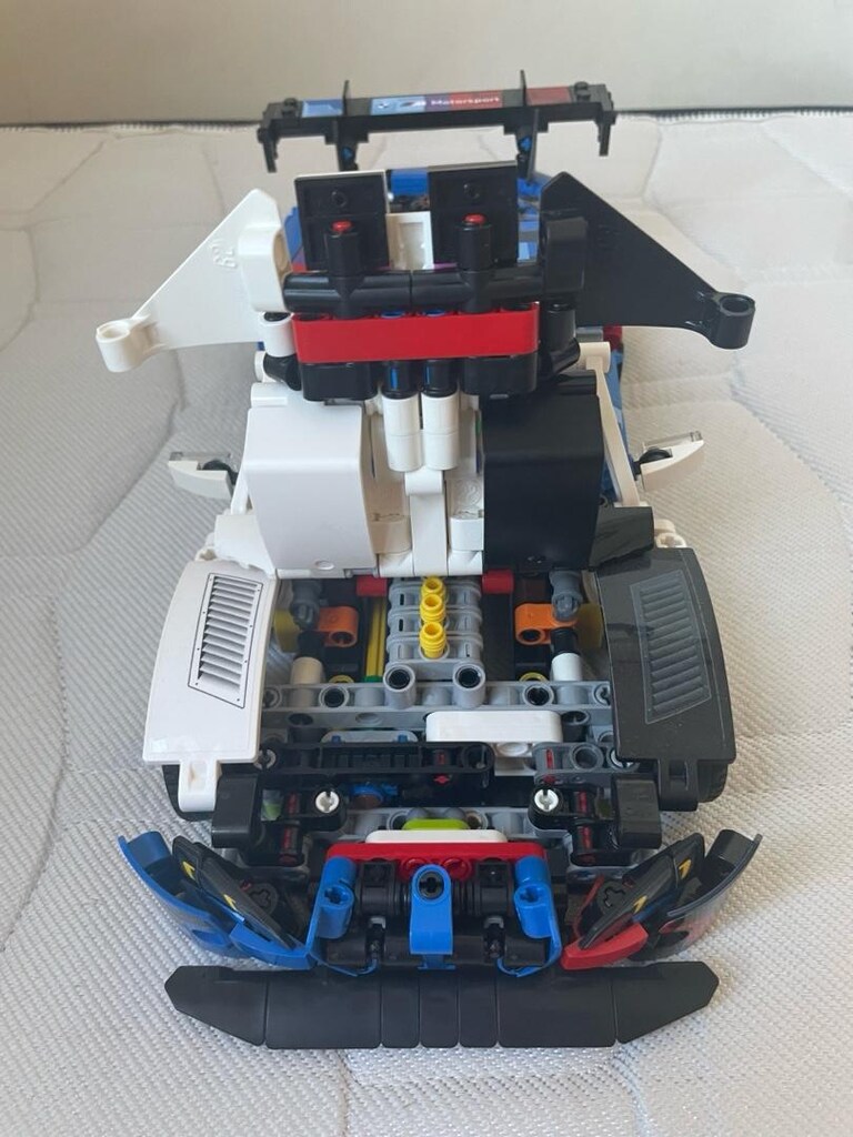 (FIRSAT!)(SPEED CHAMPIONS KOENIGSEGG JESKO HEDİYE!) LEGO TECHNIC BMW - 11