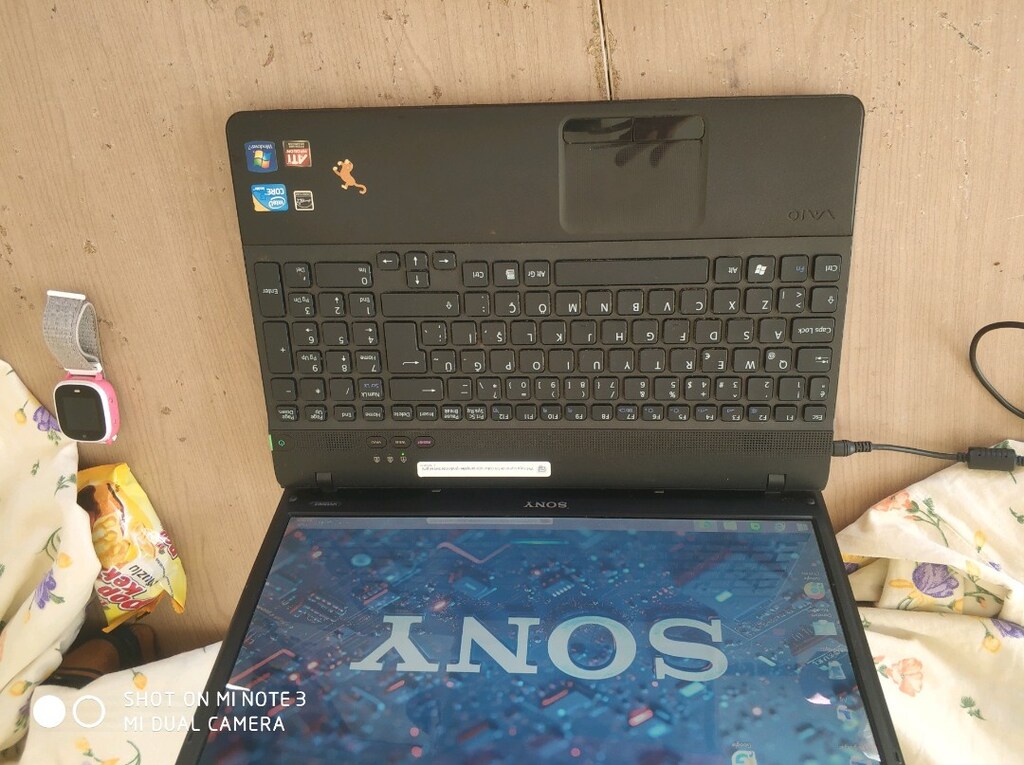 Sony vaio i3 işlemci 6 GB Bluetooth kozmetik sıfır ayarında temiz lapt - 4