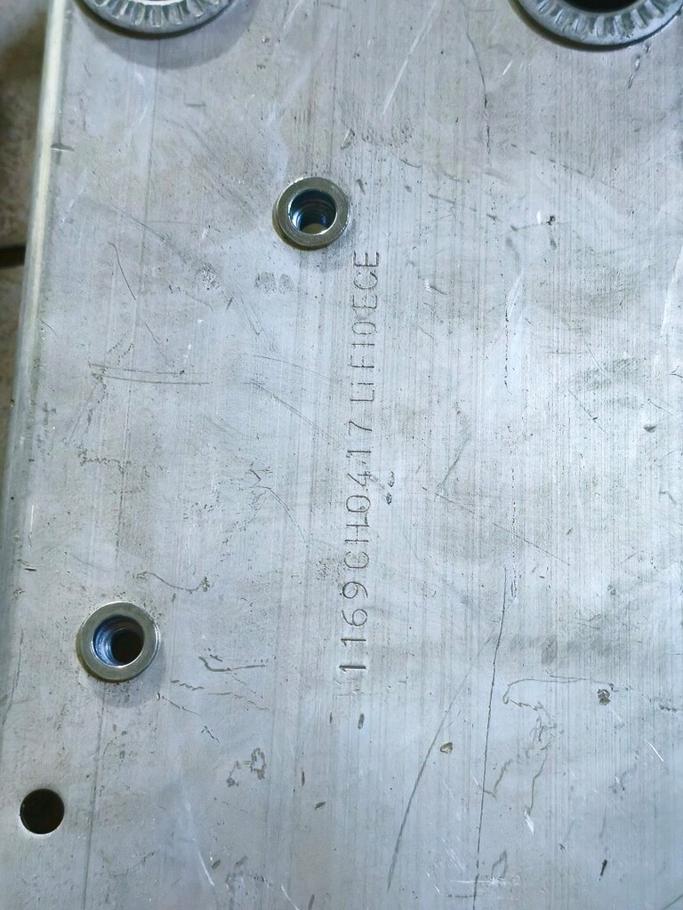 BMW F10 SAĞ-SOL TAMPON BABALARI - 3