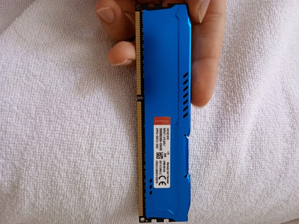 sıfır ddr3 8 GB ram FURY HYPERX - 2