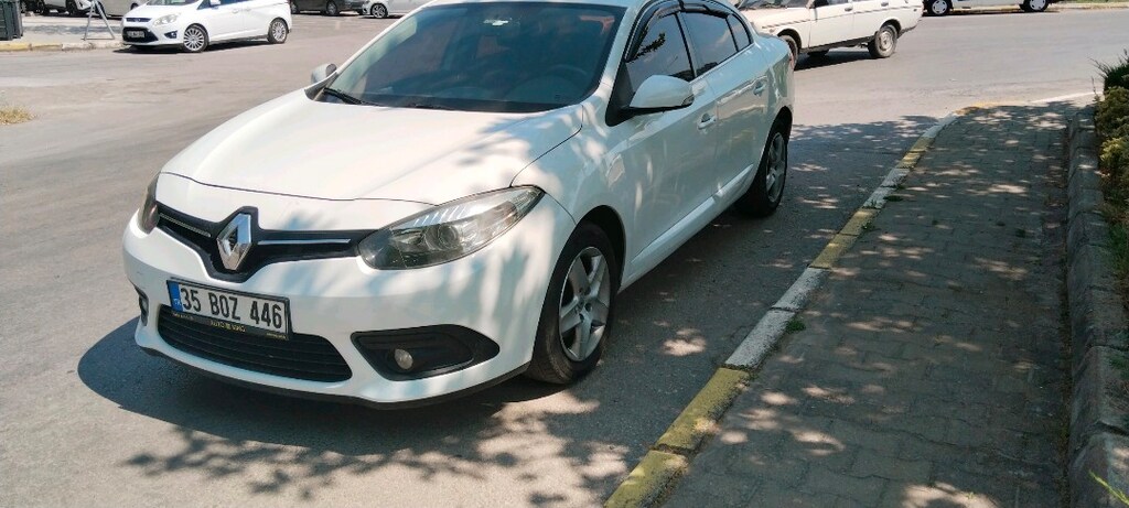 Sahibinden otomatik 1.5 110 Fluence touch - 12