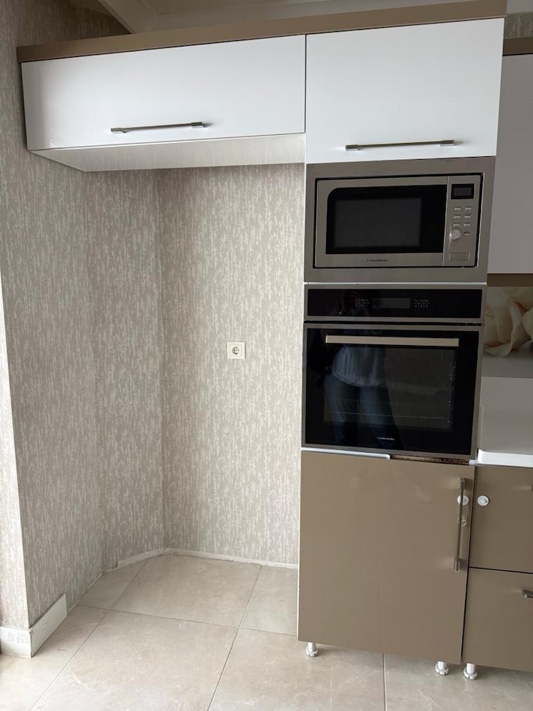 Modern Akrilik Mutfak Dolabı + Ankastre Set - 4