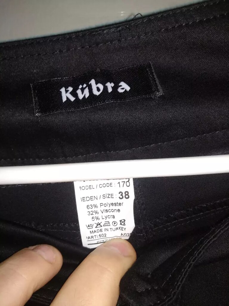 KÜBRA SİYAH  KISA PANTOLON 38/M BEDEN - 3