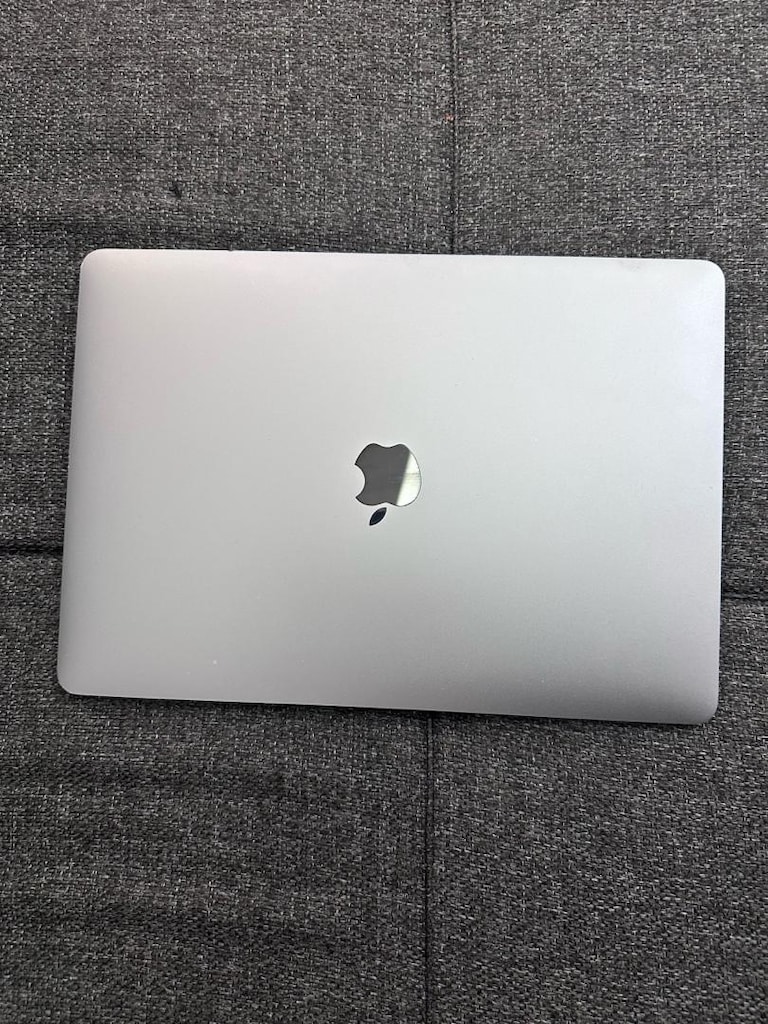 MacBook Pro M2 16gb 256gbssd - 2
