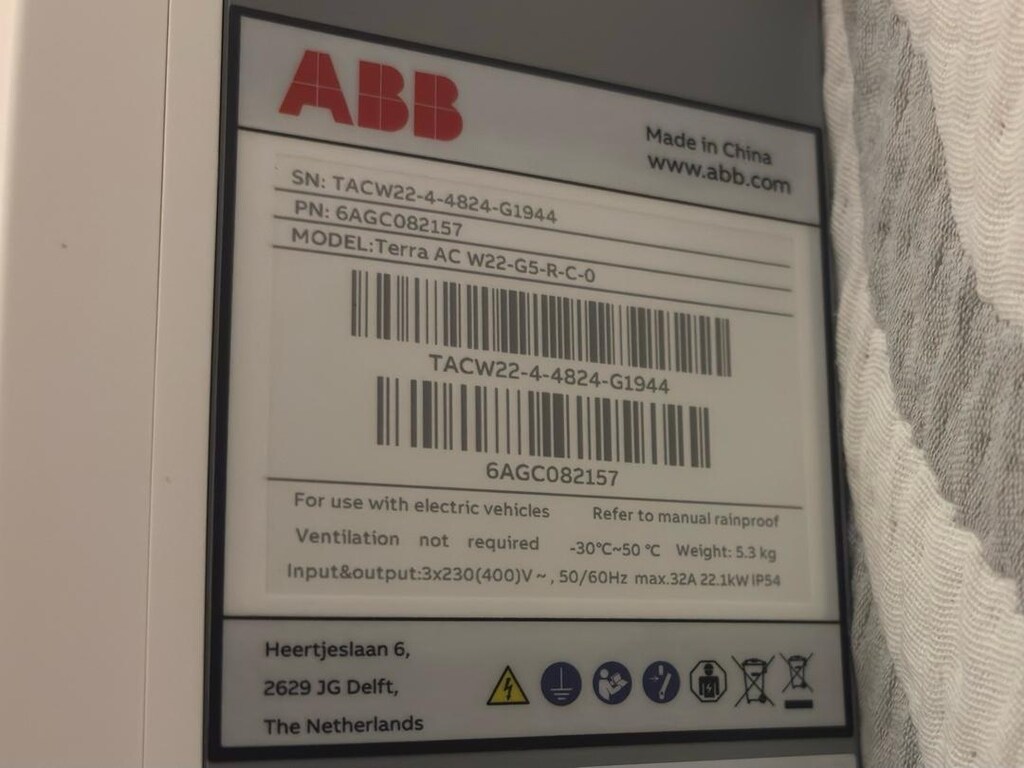 ABB Terra Wallbox (Kablolu) 22KW - 2