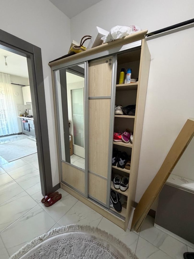 Ayakkabılık ve Vestiyer - 4
