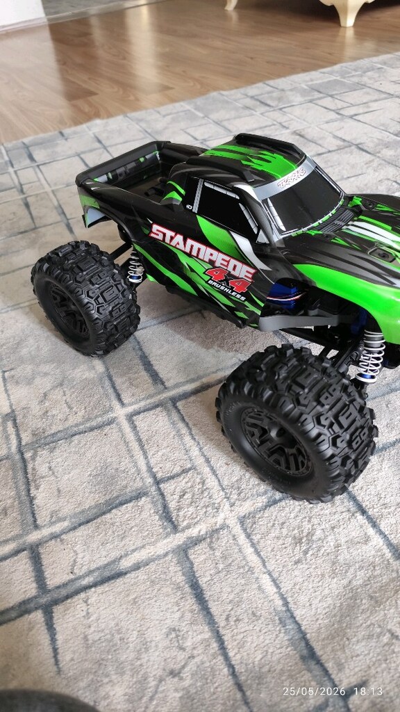 Traxxas Stampede 4X4 - 3