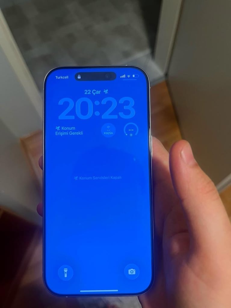 iPhone 16 pro tr cihazı kutu fatura mevcut