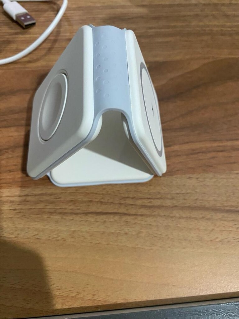 3’ü 1 Arada Manyetik Kablosuz Şarj Standı (iPhone – Watch – AirPods Uy - 7