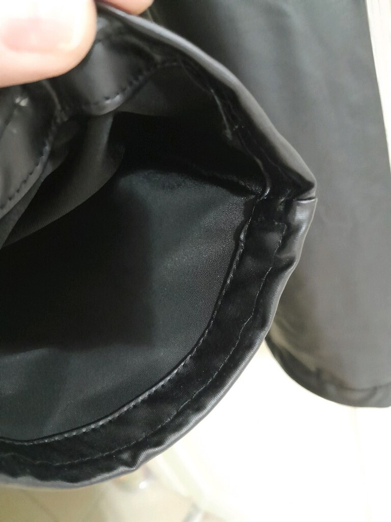 Son fiyat! Fendi, M-L, ince suni deri, likrali tayt satilik - 3