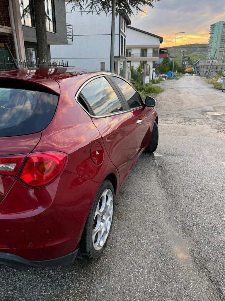 alfa Romeo giulietta - 4