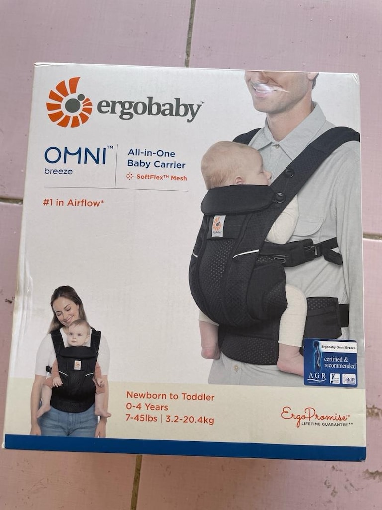 ergobaby Omni breeze all in one baby carrier