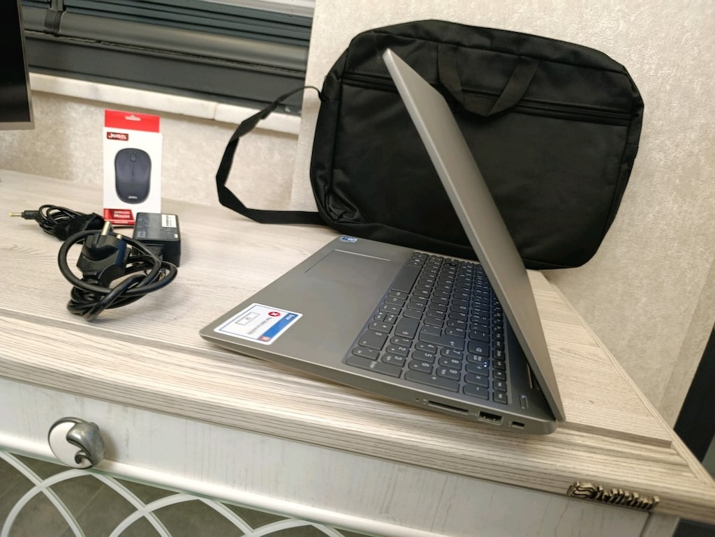 LENOVO IDEAPAD 330S | AMD A9 | 8 GB RAM | 240 GB SSD | 2 GB HARİCİ EKR - 4