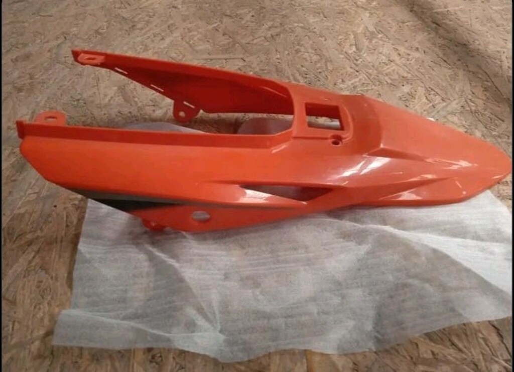 BUMOTO EAGLE CROSS MOTOSİKLET ARKA KUYRUK GRENAJİ