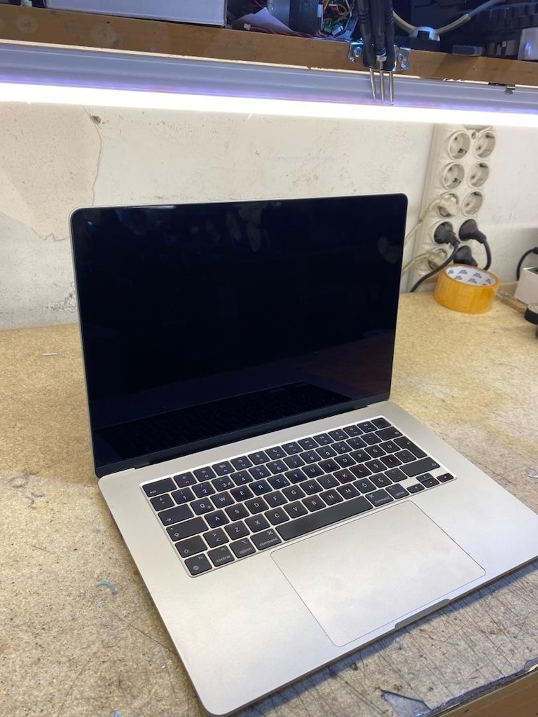 Macbook Air - 4