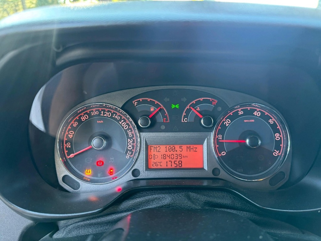 Hatasız GSR li 1.3 Linea - 8