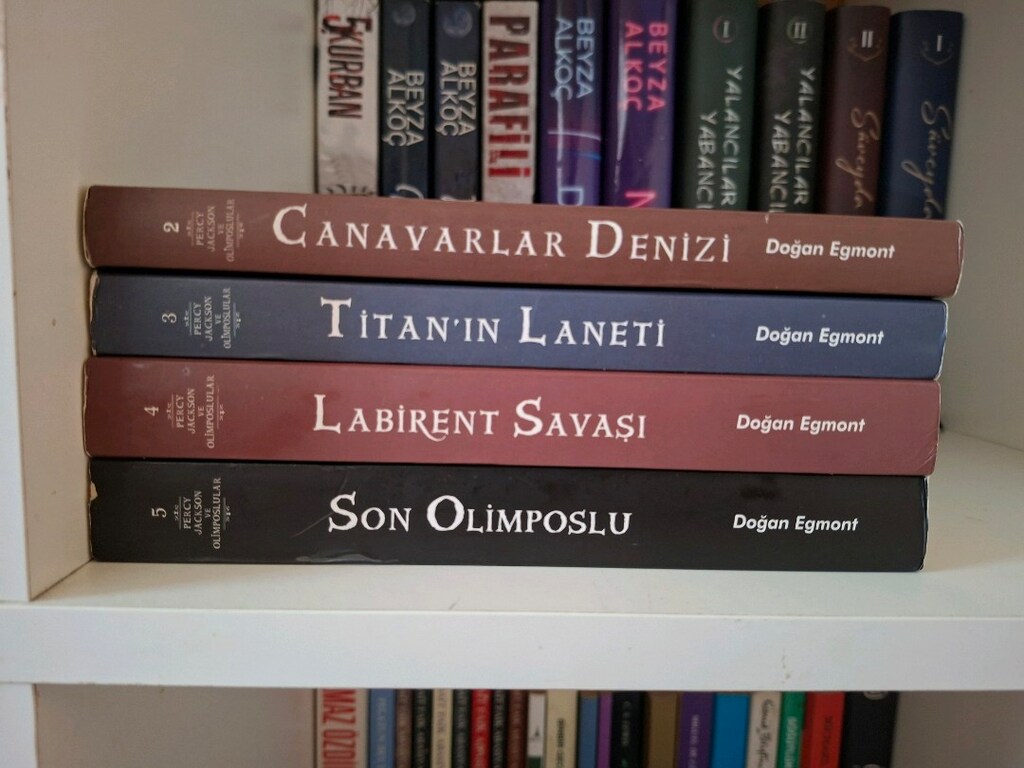 Percy Jackson Ve Olimposlular Serisi 2 3 4 ve 5. Kitap - 2