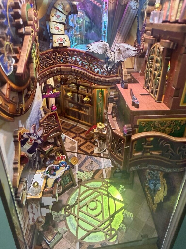 El Yapımı Book Nook / Kitaplık Dekoru - 9