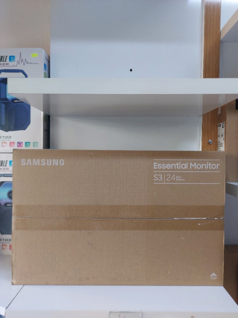 Samsung 180Hz 1 Ms Monitor - 2