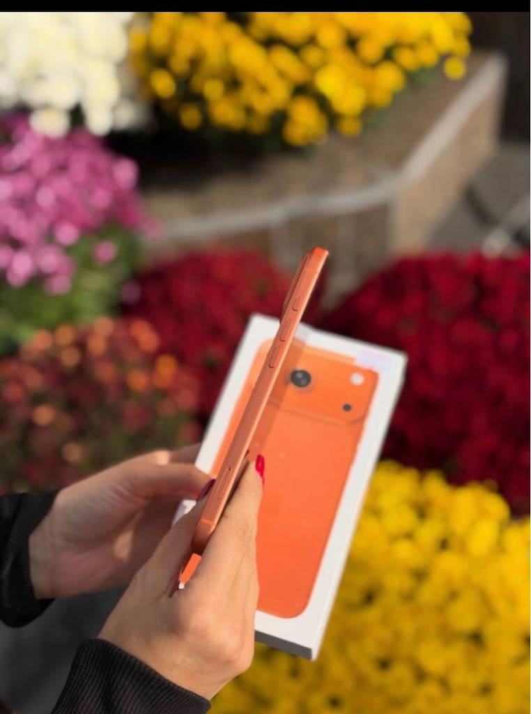 İphone 17 Pro Max 256 GB Kozmik Turuncu - 2