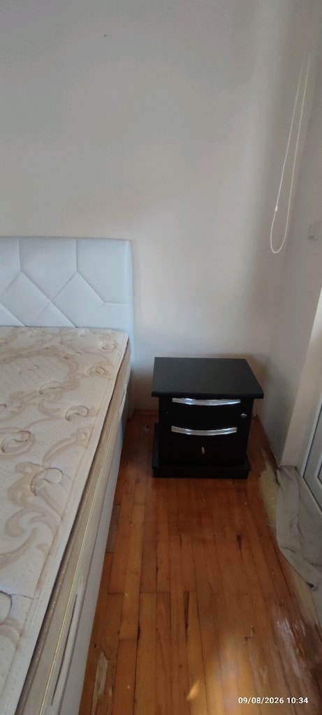 Yatak odası takımı +TV+ küçük Halı - 6