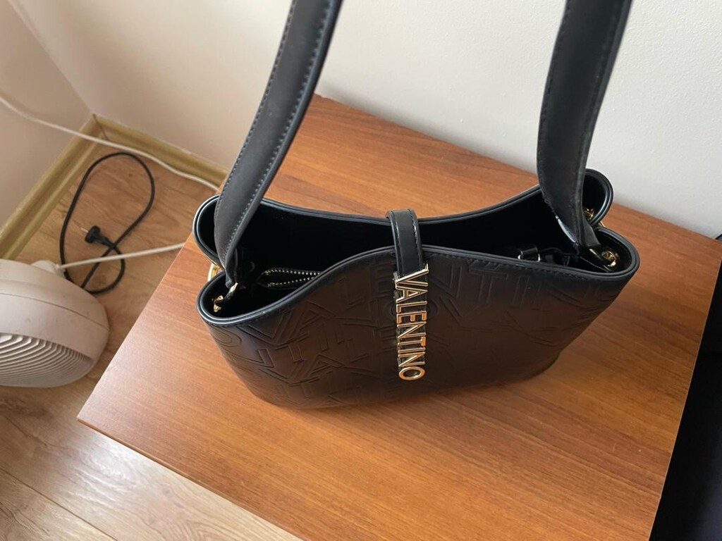 Valentino Çanta — görsel 4/5