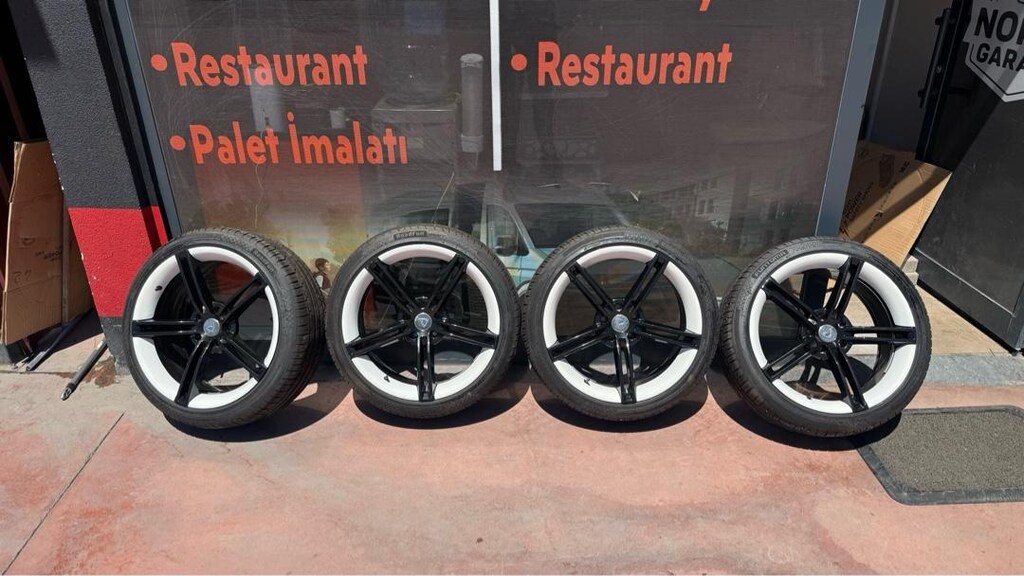 PORSCHE TAYCAN JANTI - 3