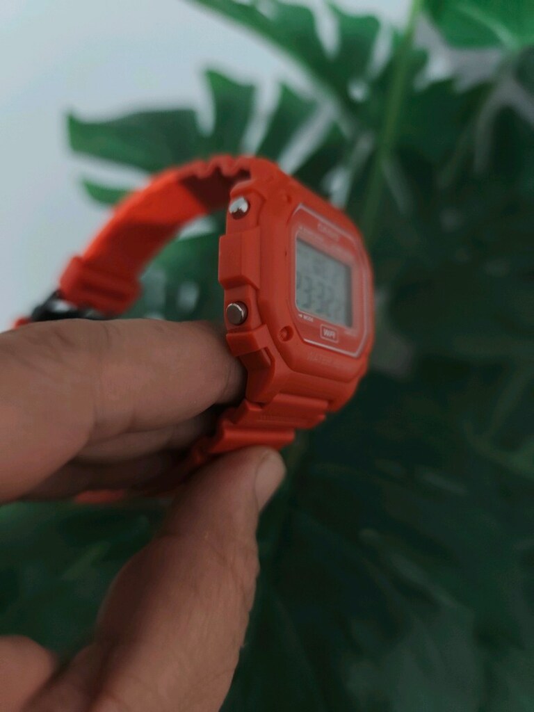 Orjinal Casio F-108WH Erkek Saat Nar Çiçeği - 8