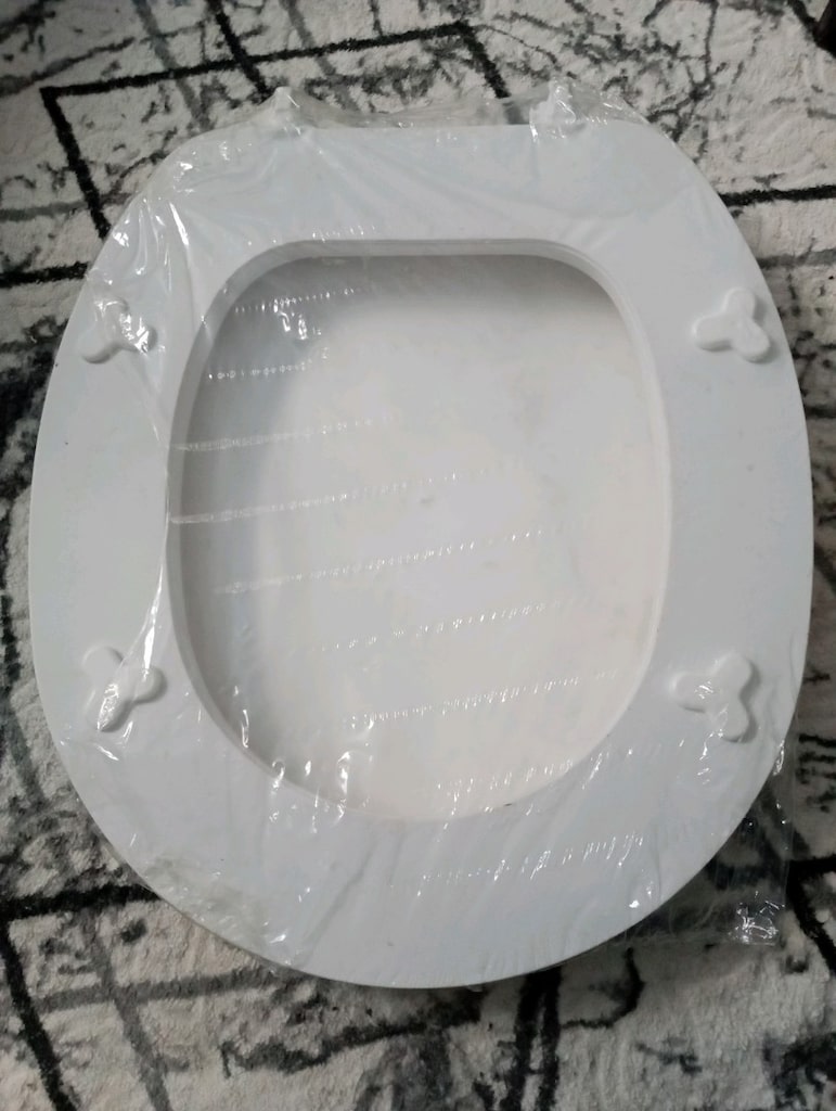 Lüks Sert Kapaklı Yumuşak Süngerli Klozet Kapağı - 2