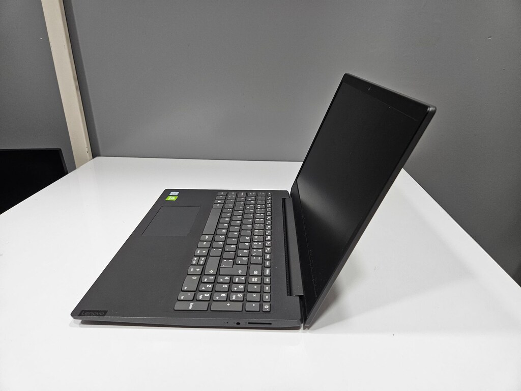 LENOVO İ5 8.NESİL + 8 GB RAM +SSDLİ+ NVİDİA MX110 2 GB - 3