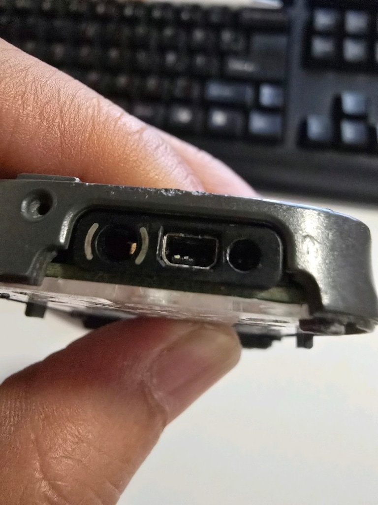 NOKIA TUŞLU TELEFON - 10