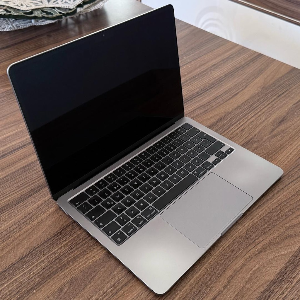 MacBook Pro 16 İNÇ 2019 i9 64RAM 2TB 8GB 21 devir sayısı - letgo