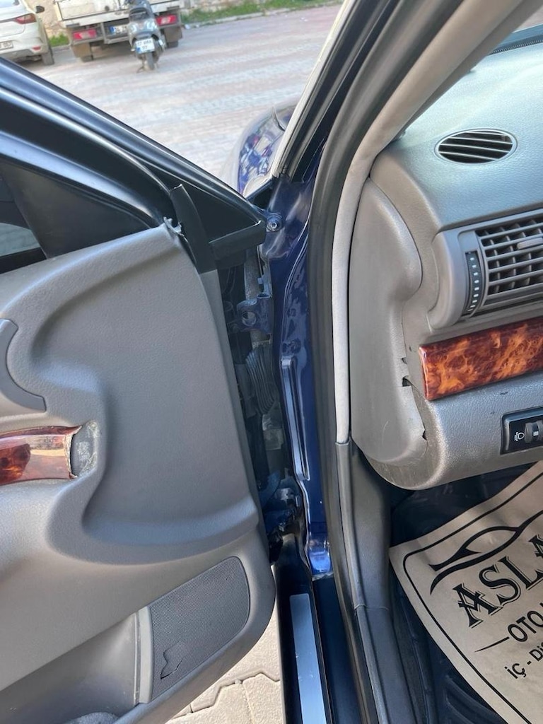Değişensiz Audi A4 2001 Manuel - 9