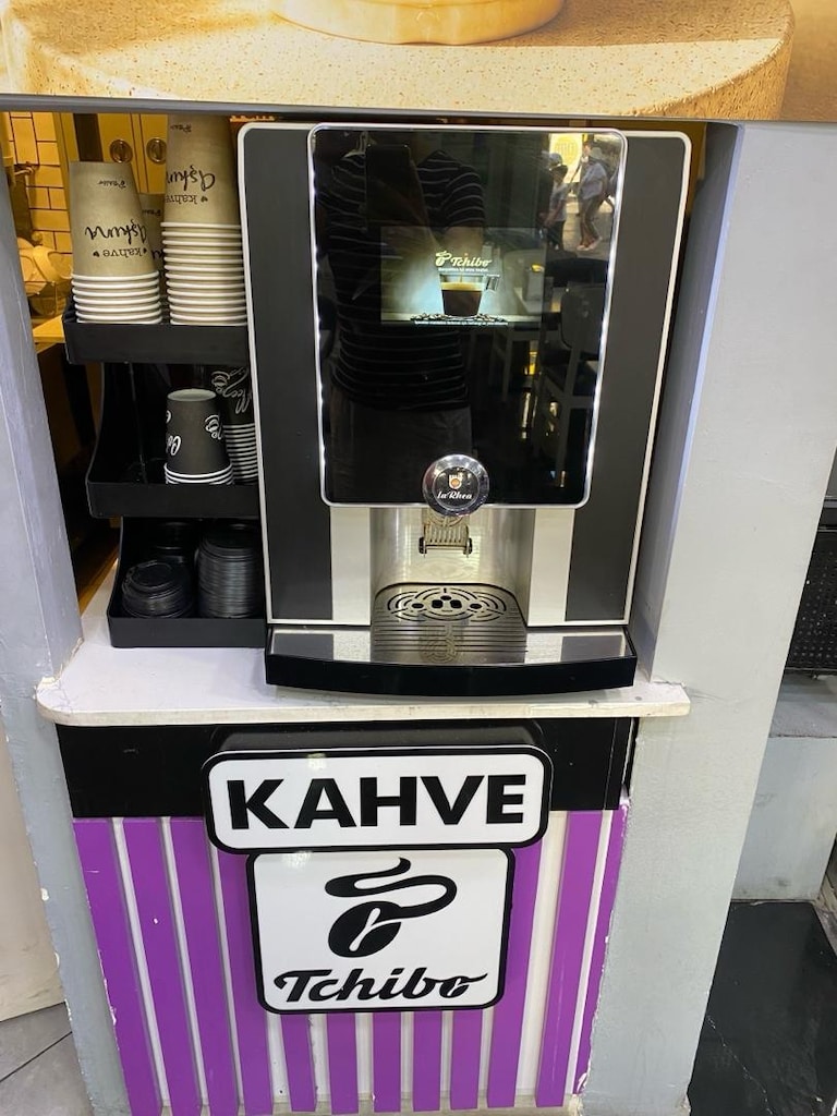TCHİBO LaRhea profesyonel tam otomatik kahve makinesi. Tchibo - 4