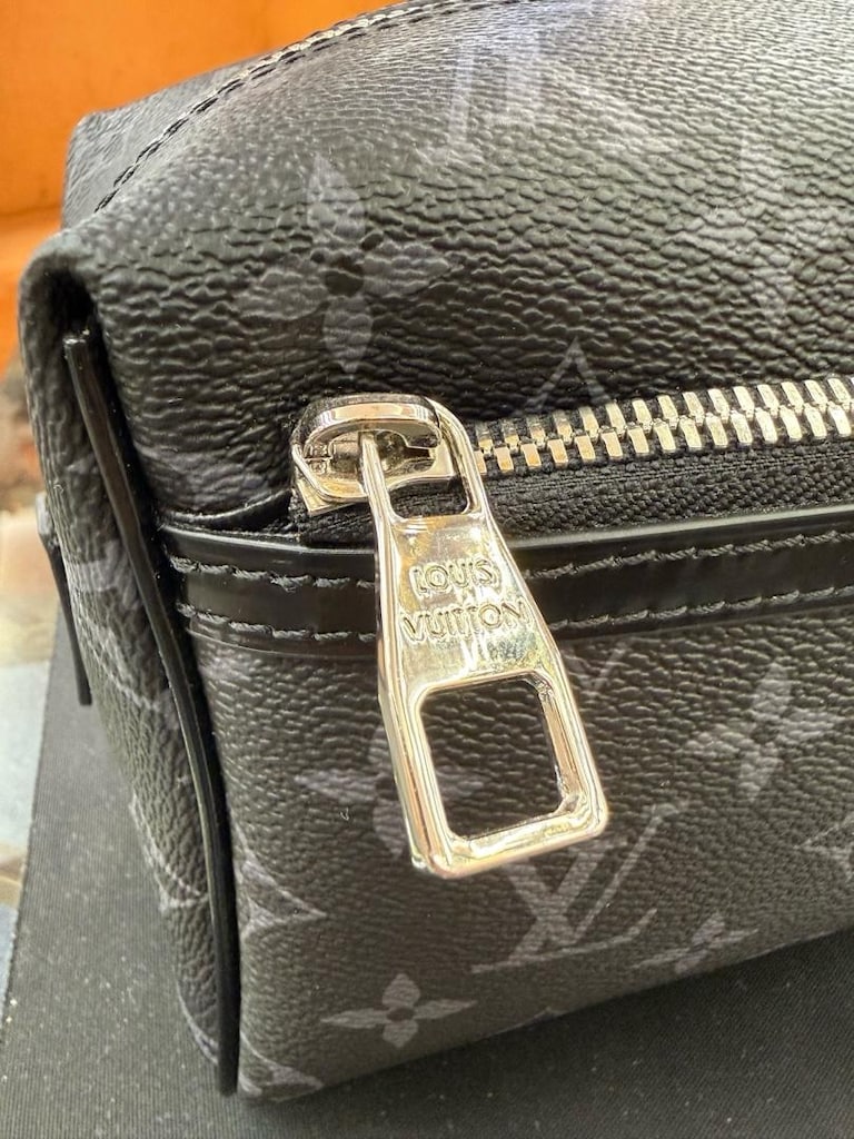 Louis Vuitton Eclipse Erkek El Çantası - 4